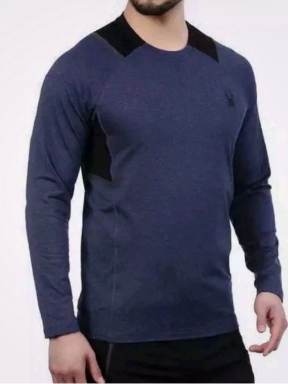 Spyder Mens NEW no tag,
Active Midweight Long Sleeve Shirt, fleece lined, large